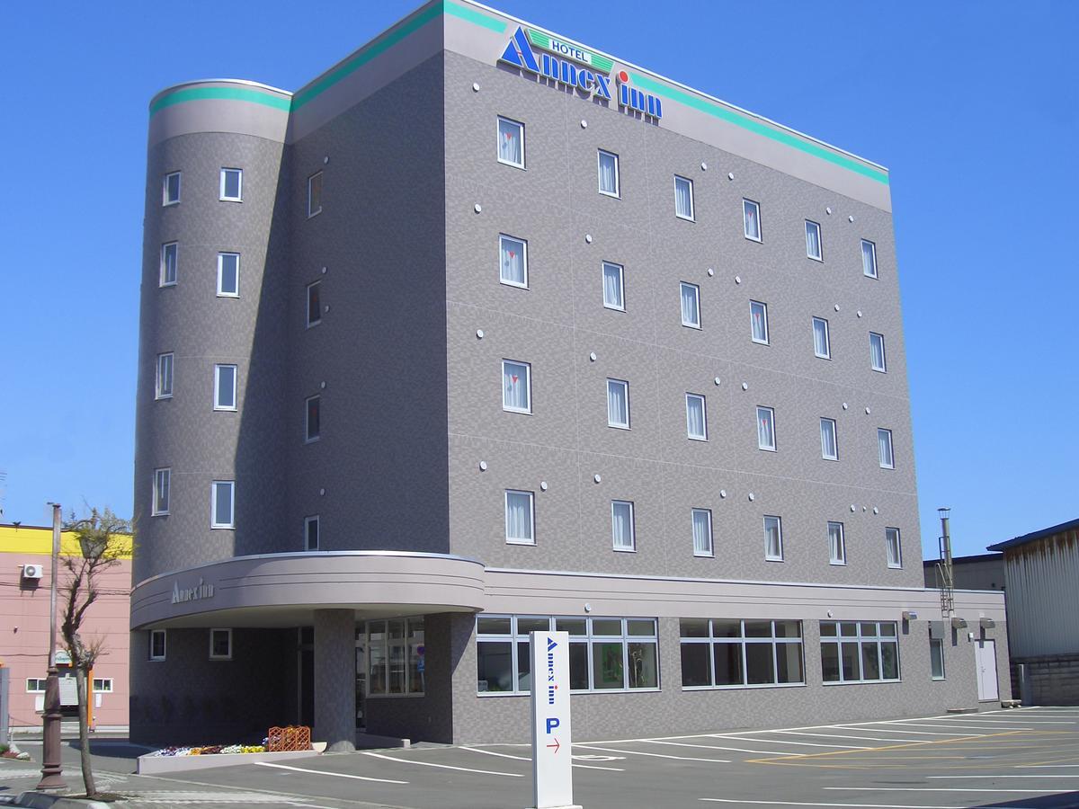 Hotel Annex Inn Shinhidaka Exteriör bild